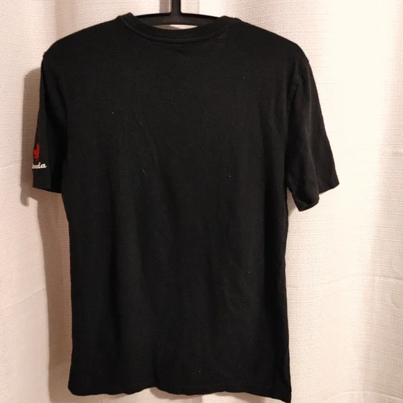 (4/$20) Men's Canada Black Short Sleeve T-Shirt Canadiana Size XS - Picture 2 of 11